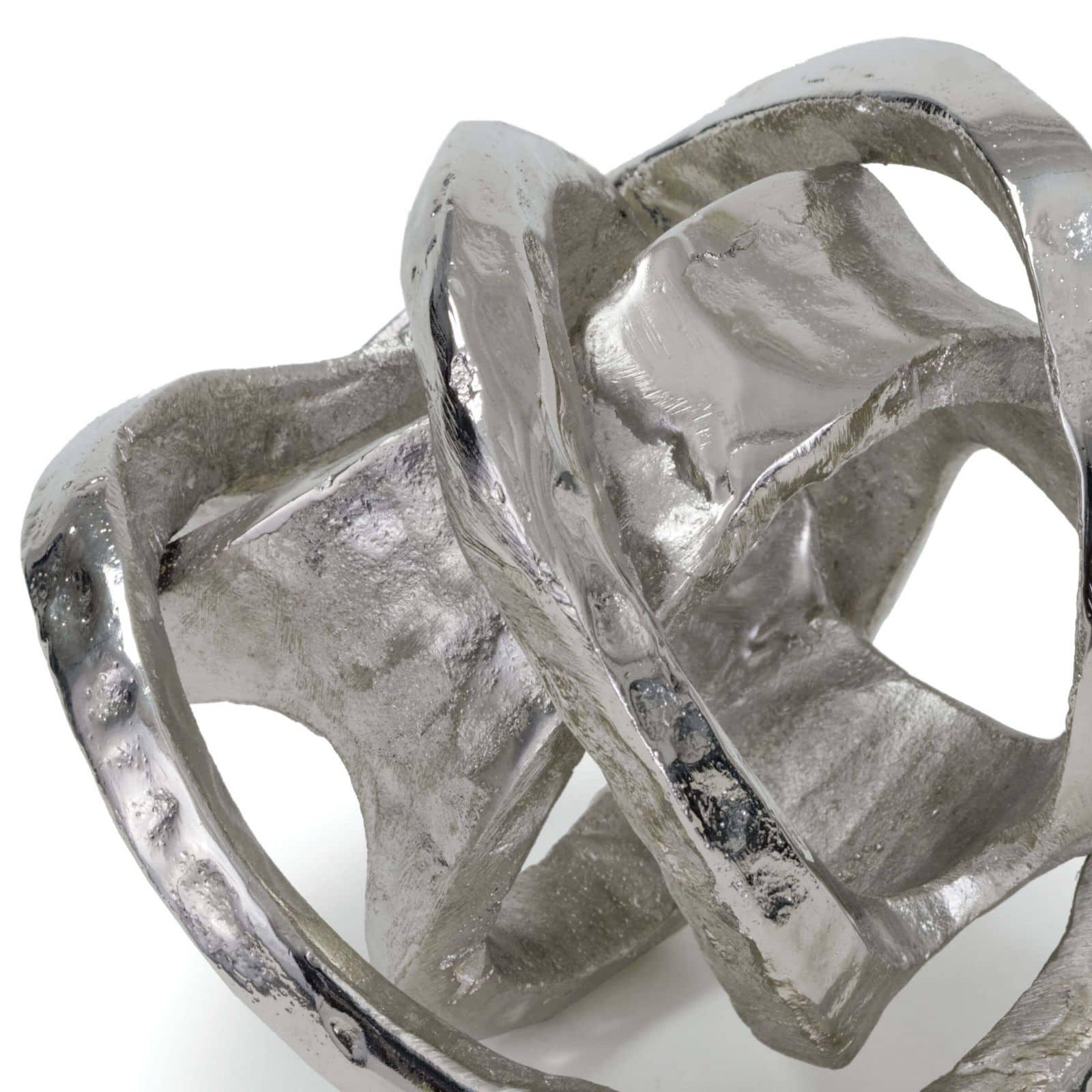 Metal Knot | Regina Andrew Detroit